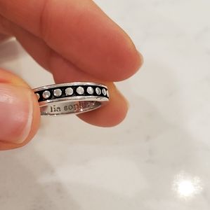 Lia Sophia ring size 6
